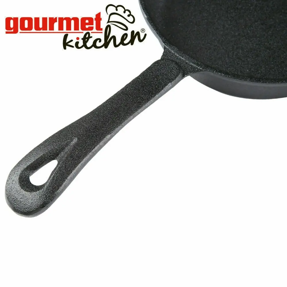 Gourmet Kitchen 26cm Cast Iron Pan with Vegetable Oil Coating  Cast Iron Skillet