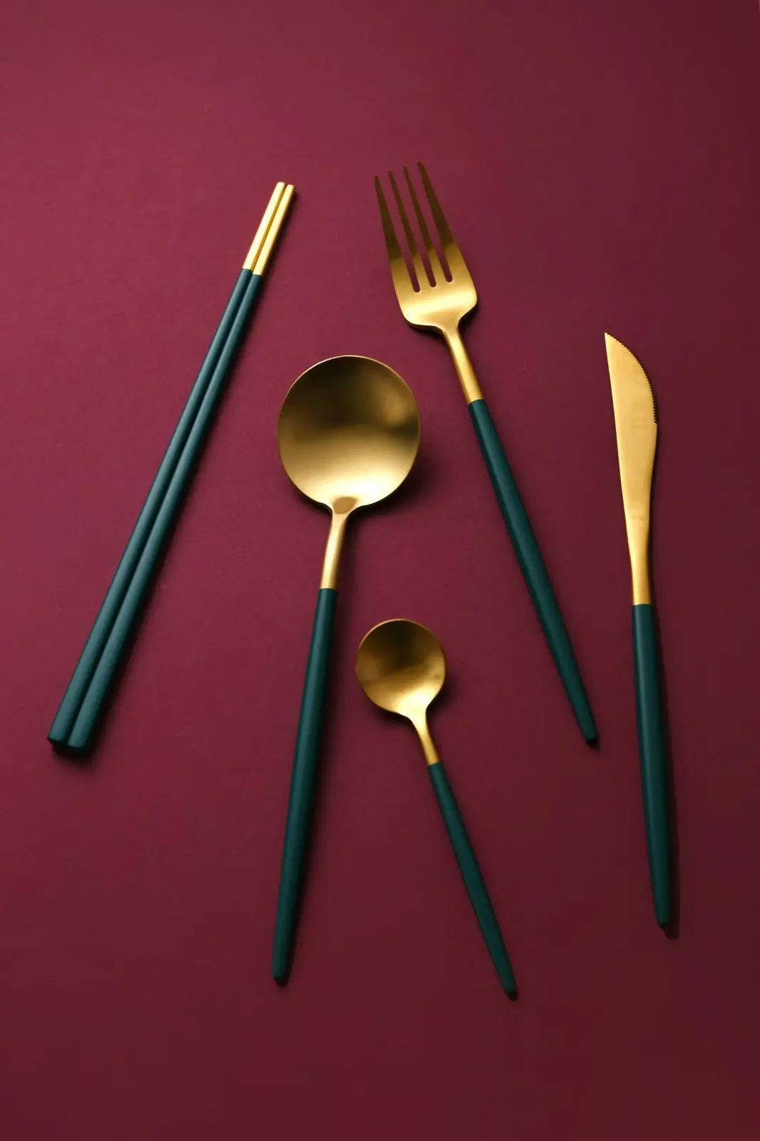 Cadence & Co Hemingway Cutlery and Chopstick Set 30 Piece Matte Green/Gold