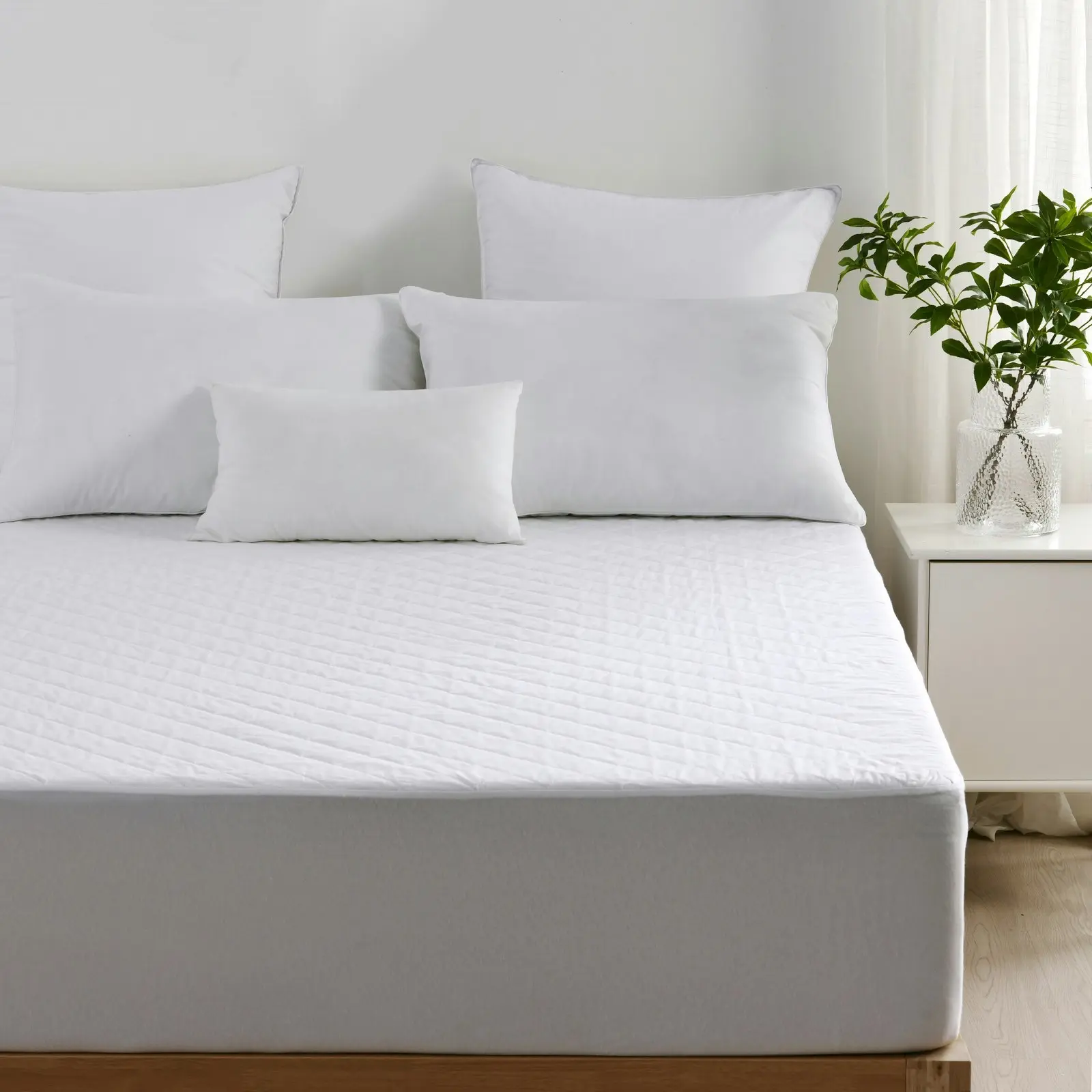 9009458 Cotton Quilted Waterproof Mattress Protector QB