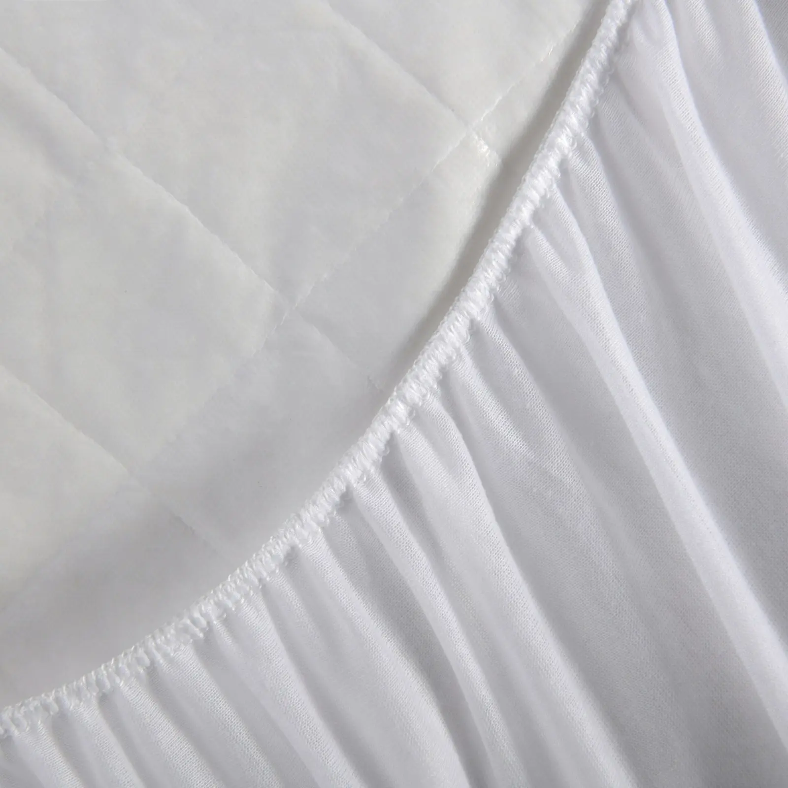 9009458 Cotton Quilted Waterproof Mattress Protector QB