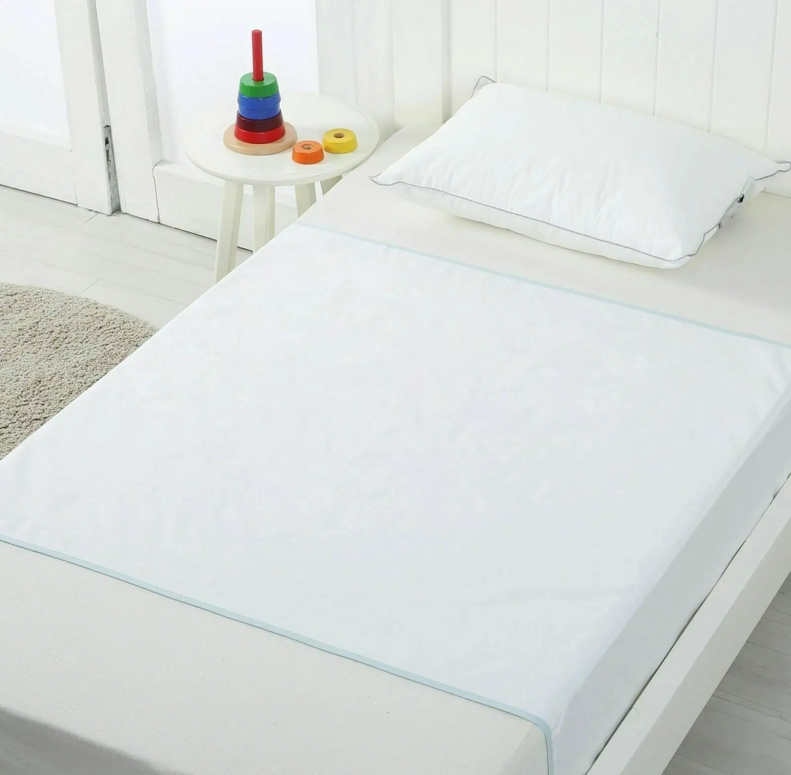 9009246 Dreamaker Waterproof Sheet Mattress Protector - Single Bed