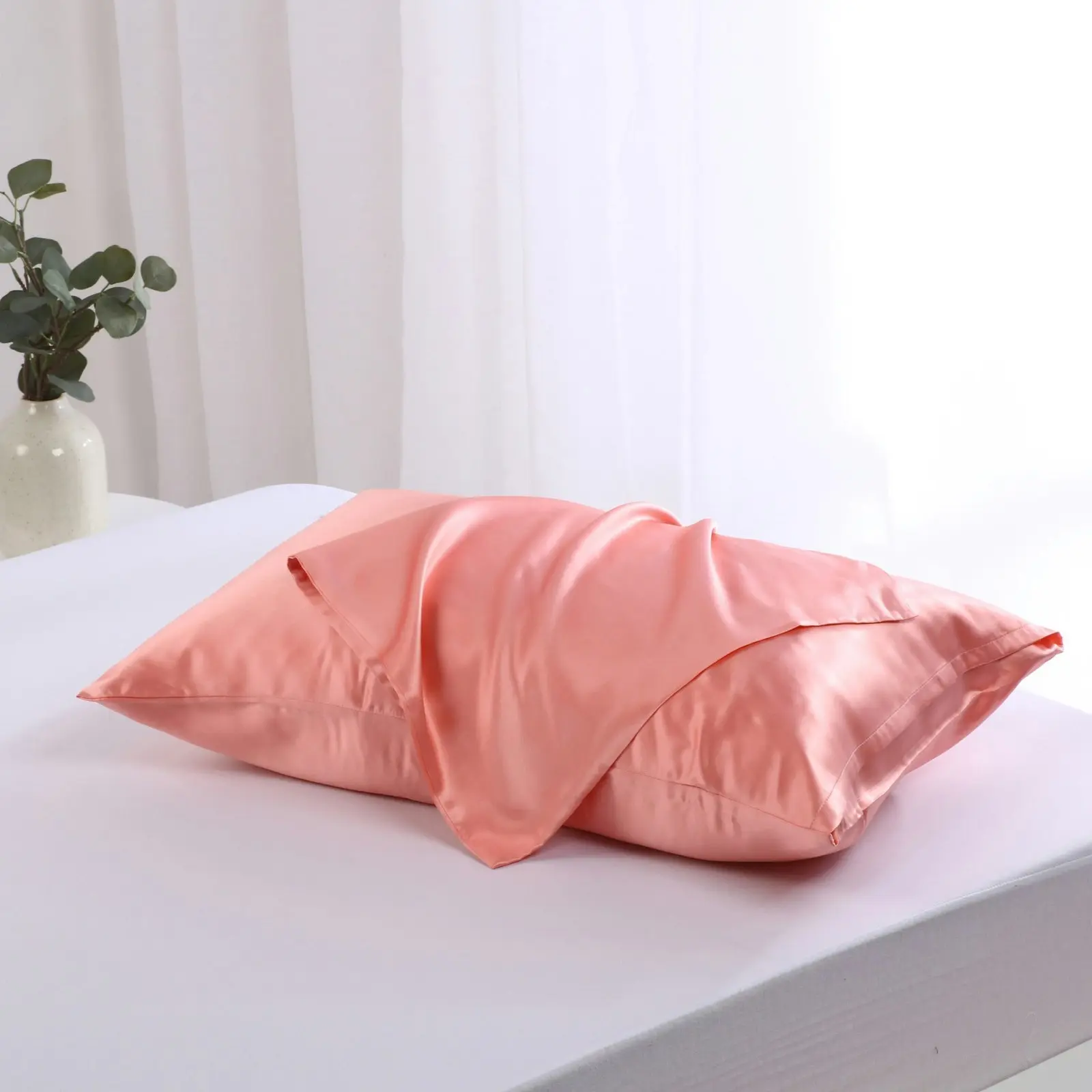 Natural Home Luxe Mulberry Silk Pillowcase 25 Momme Standard Pillowcase 48 x 73cm - Blush