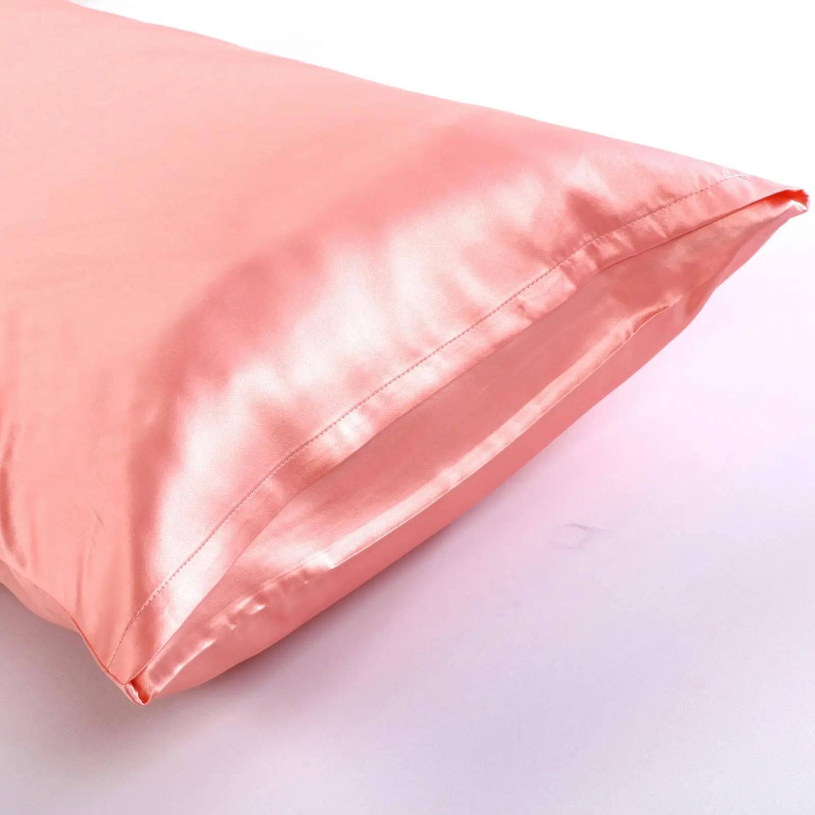 Natural Home Luxe Mulberry Silk Pillowcase 25 Momme Standard Pillowcase 48 x 73cm - Blush