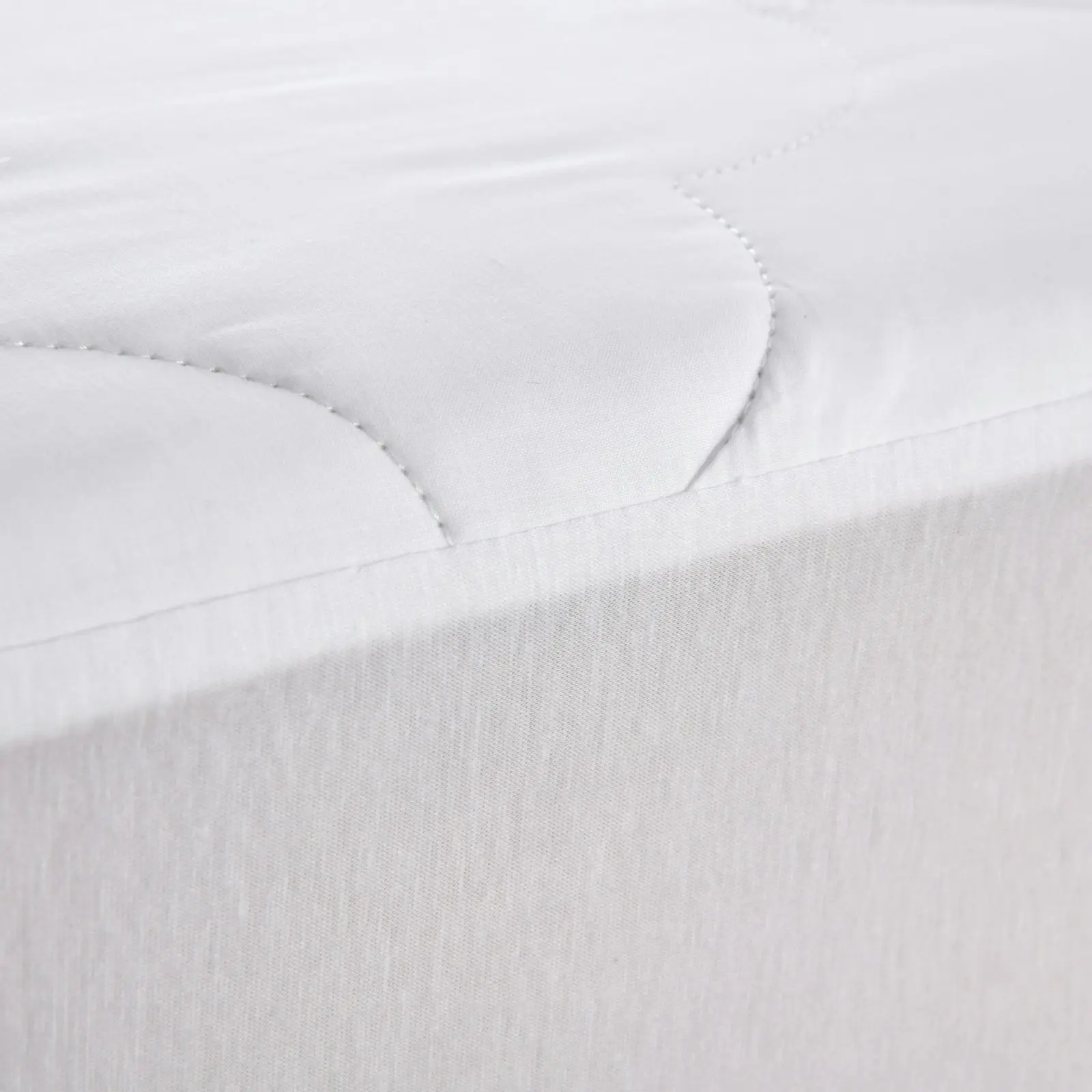 Dreamaker Quilted Cotton Filled Mattress Protector Double Bed