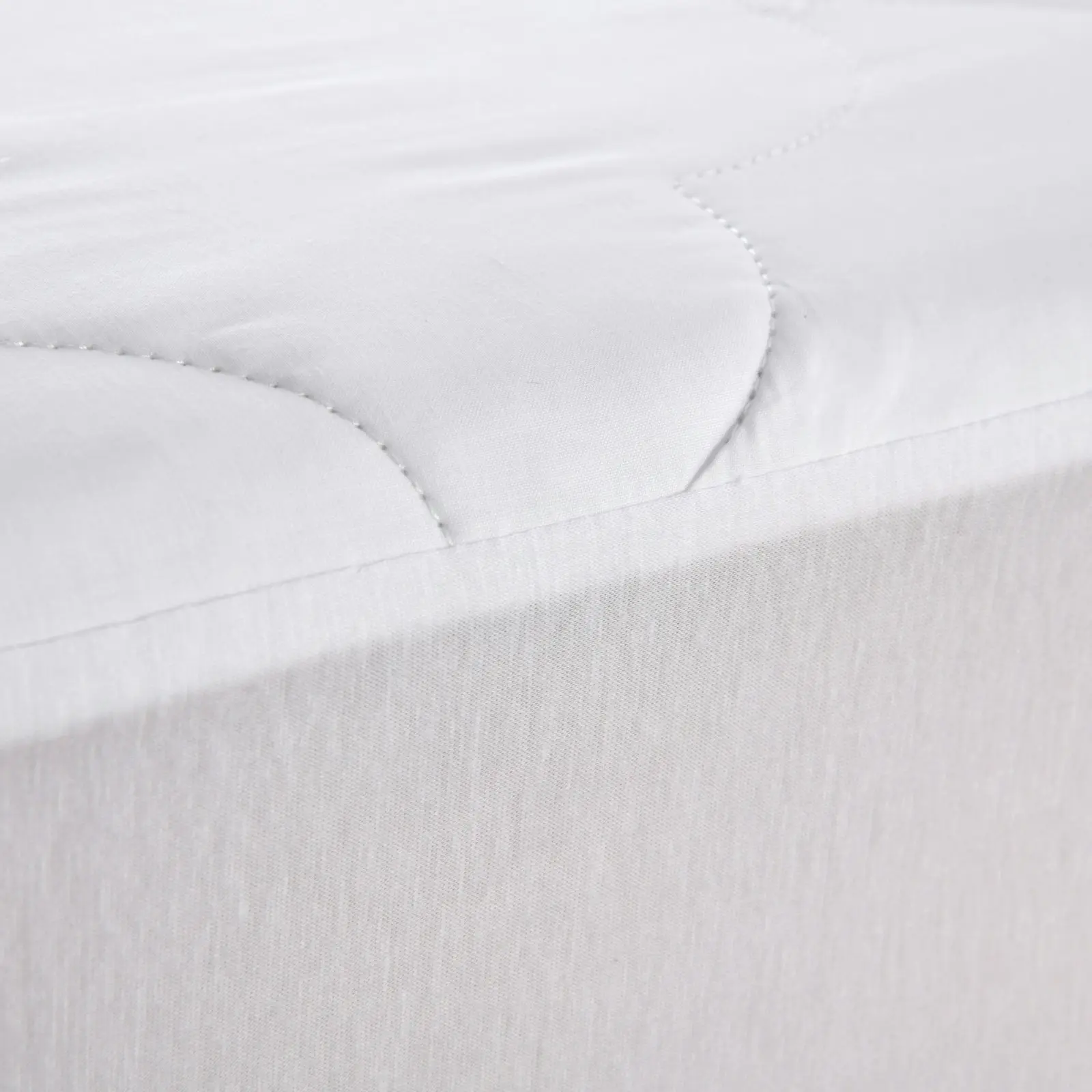 Dreamaker Quilted Cotton Filled Mattress Protector Double Bed