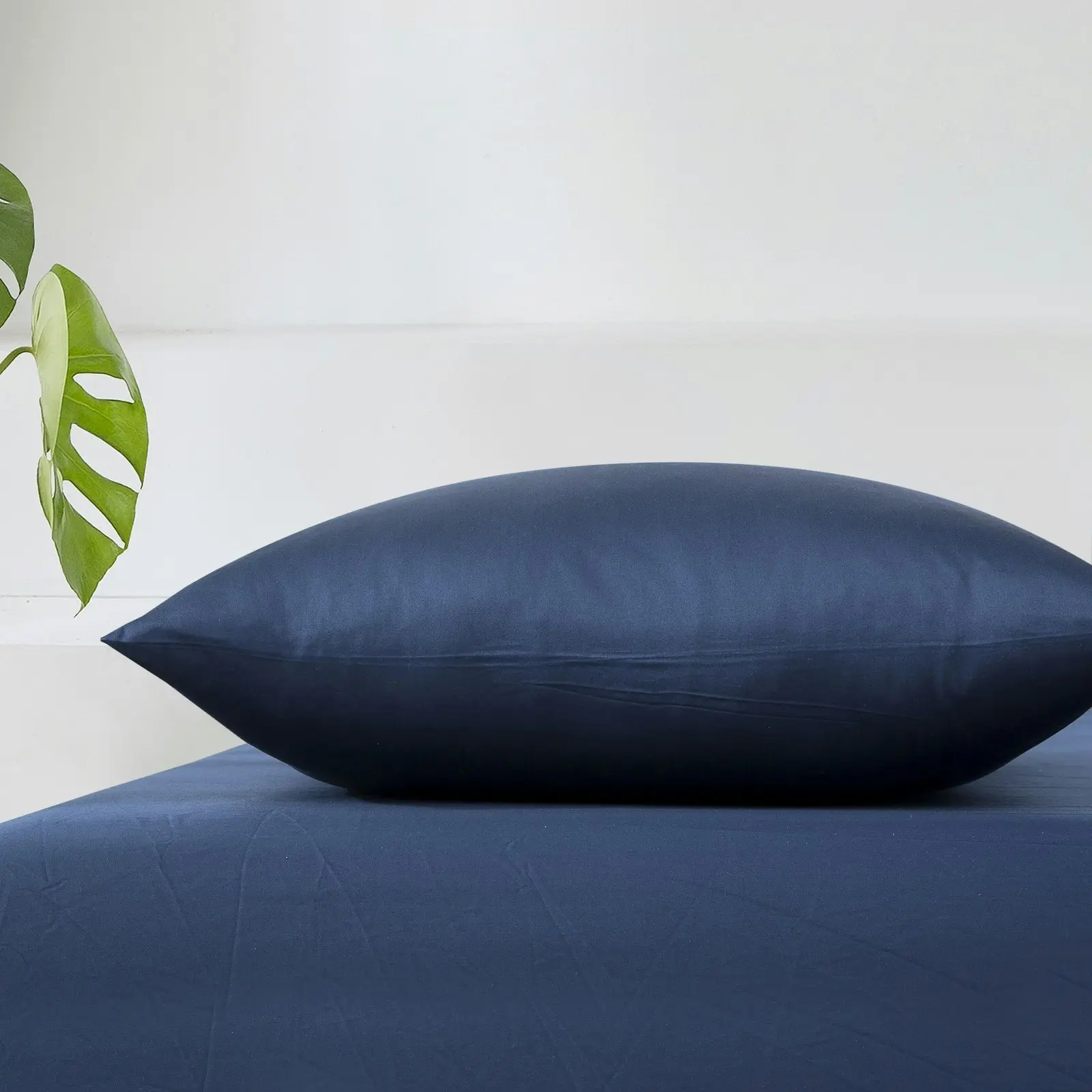 ESSN 500TC Cotton Sateen Euro Pillowcase Navy