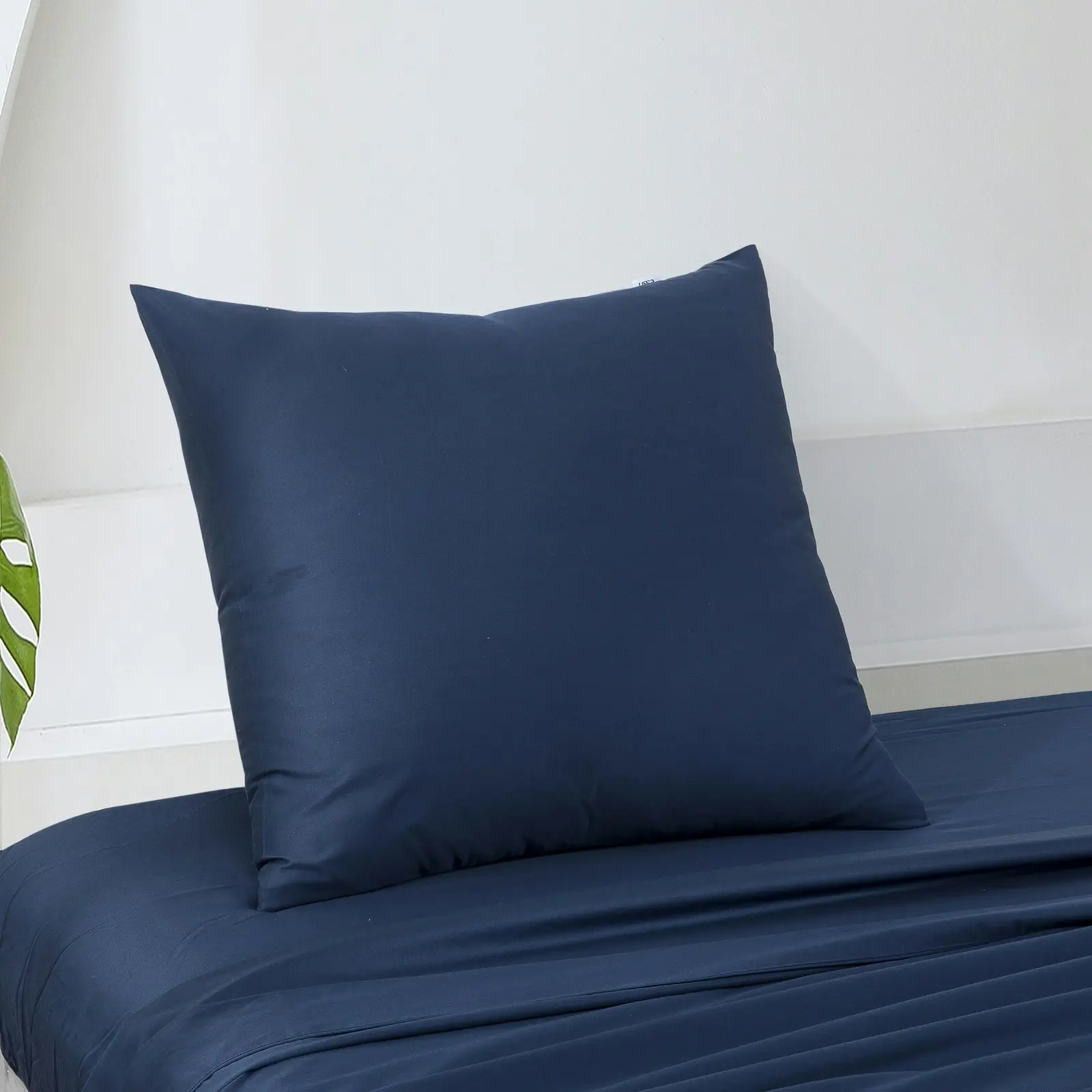 ESSN 500TC Cotton Sateen Euro Pillowcase Navy