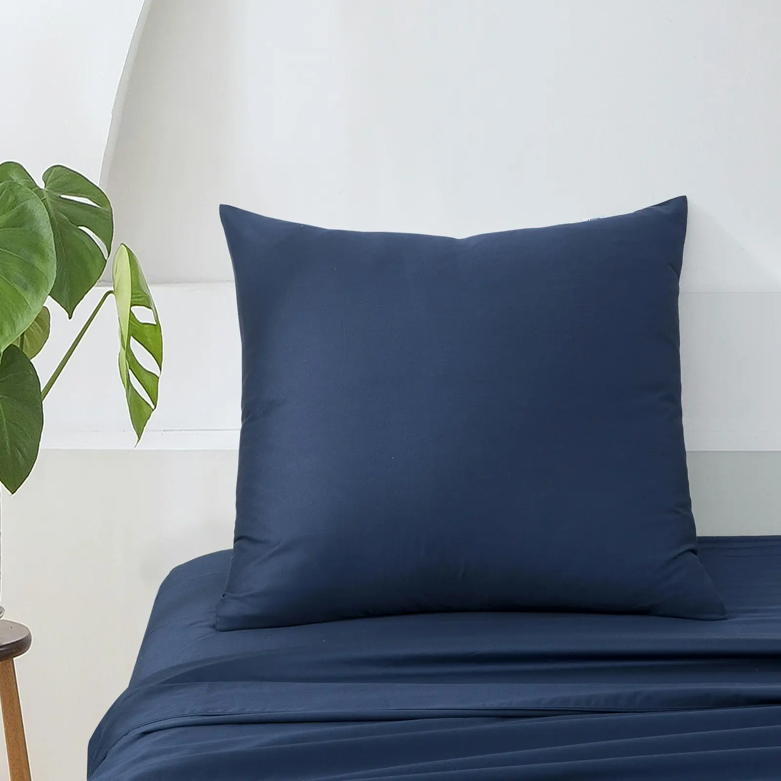 ESSN 500TC Cotton Sateen Euro Pillowcase Navy