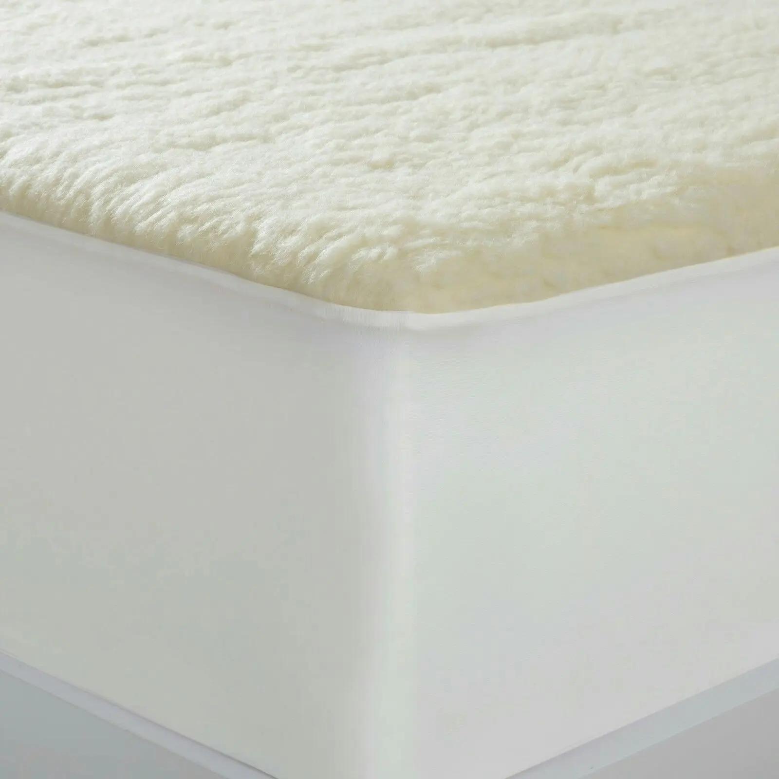 Dreamaker 300GSM Wool Fleece Mattress Underlay Double Bed