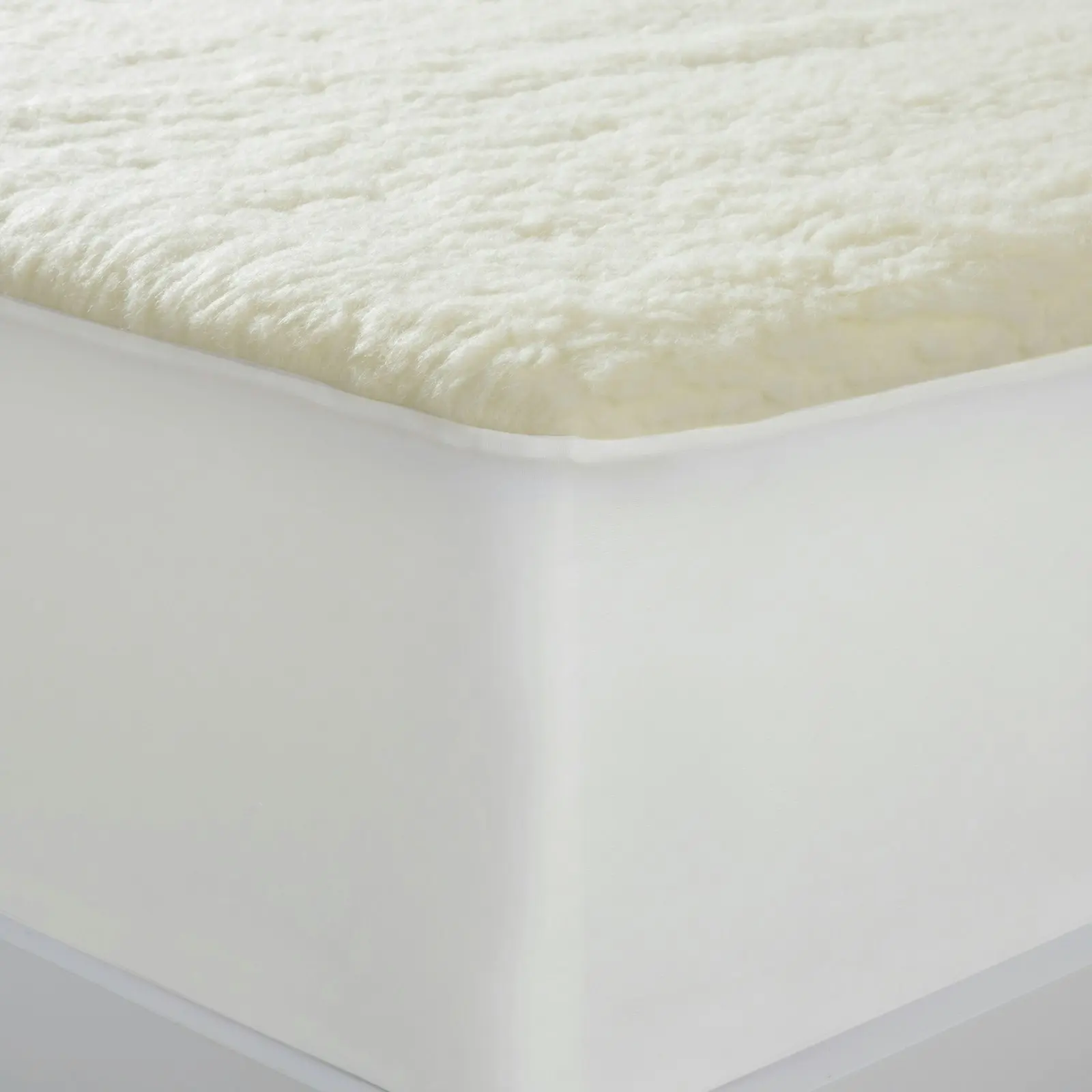 Dreamaker 300GSM Wool Fleece Mattress Underlay Super King Bed