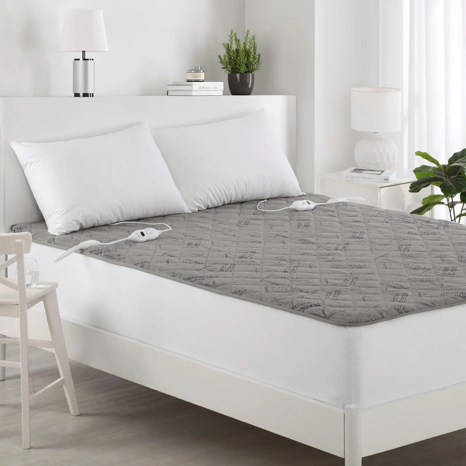 Dreamaker Bamboo Charcoal Quilted Electric Blanket Grey Queen Bed