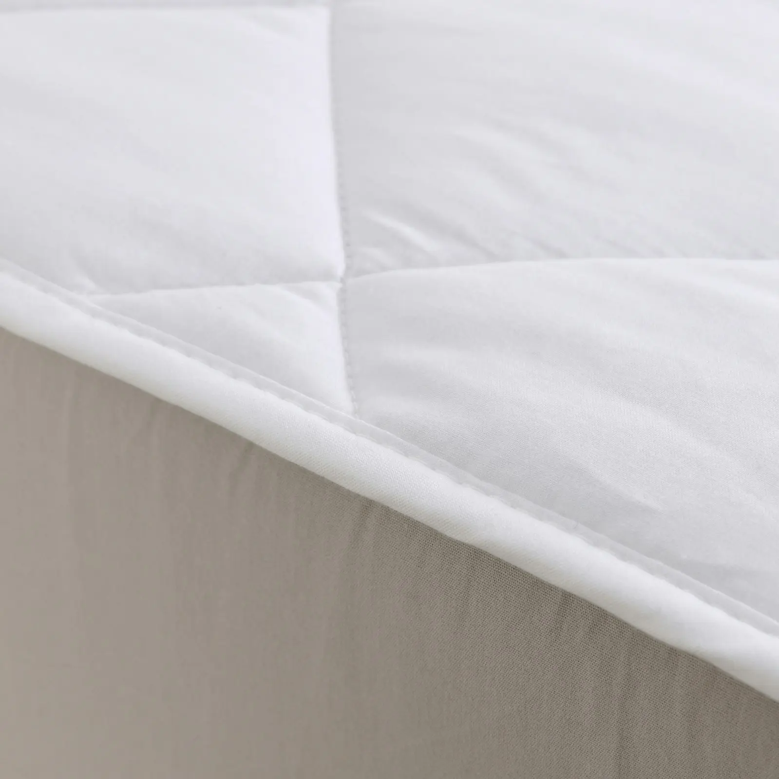 ESSN Commercial Cotton Cover Mattress Protector with Corner Straps Single Bed