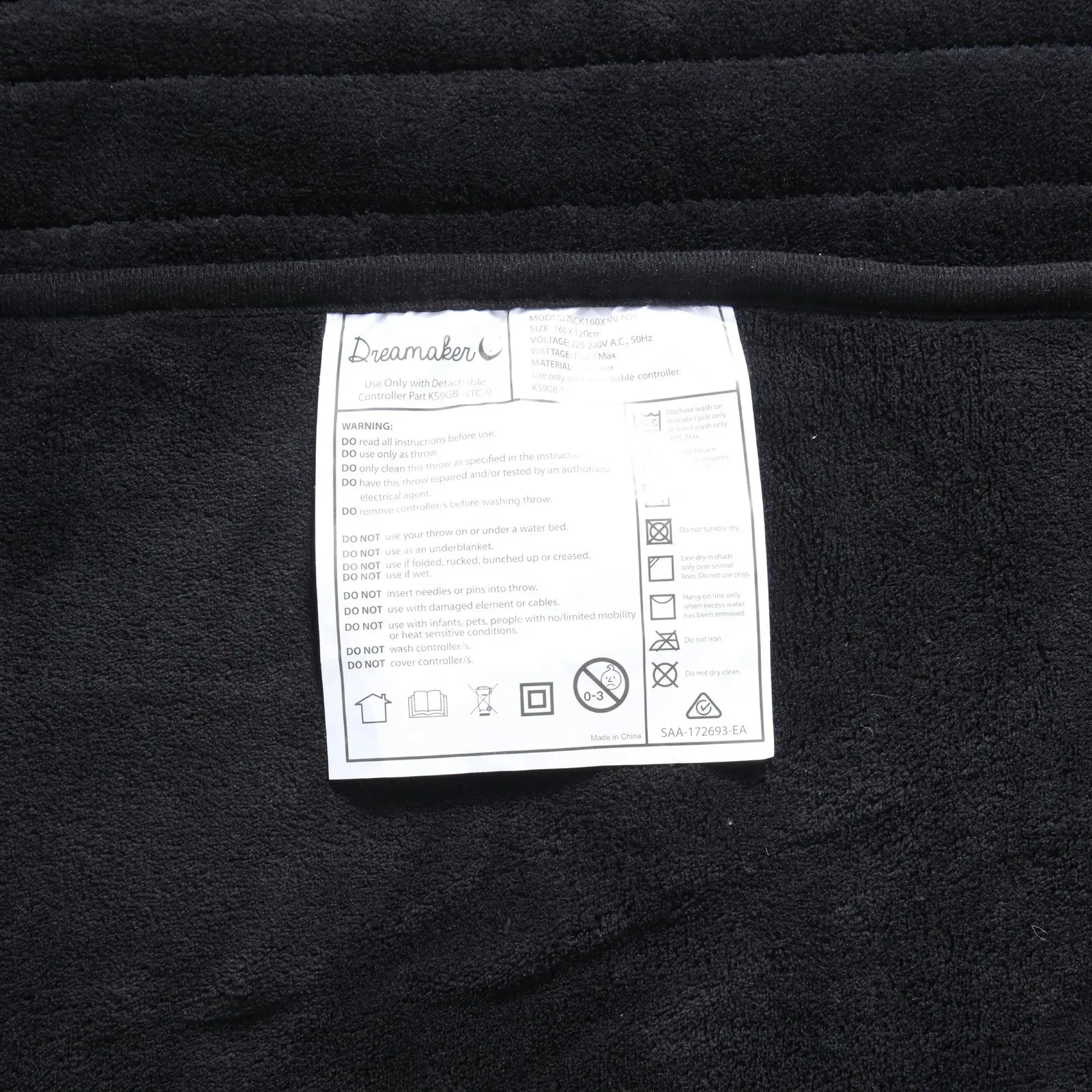 Dreamaker Coral Fleece Heated Throw Black 160 x 120cm