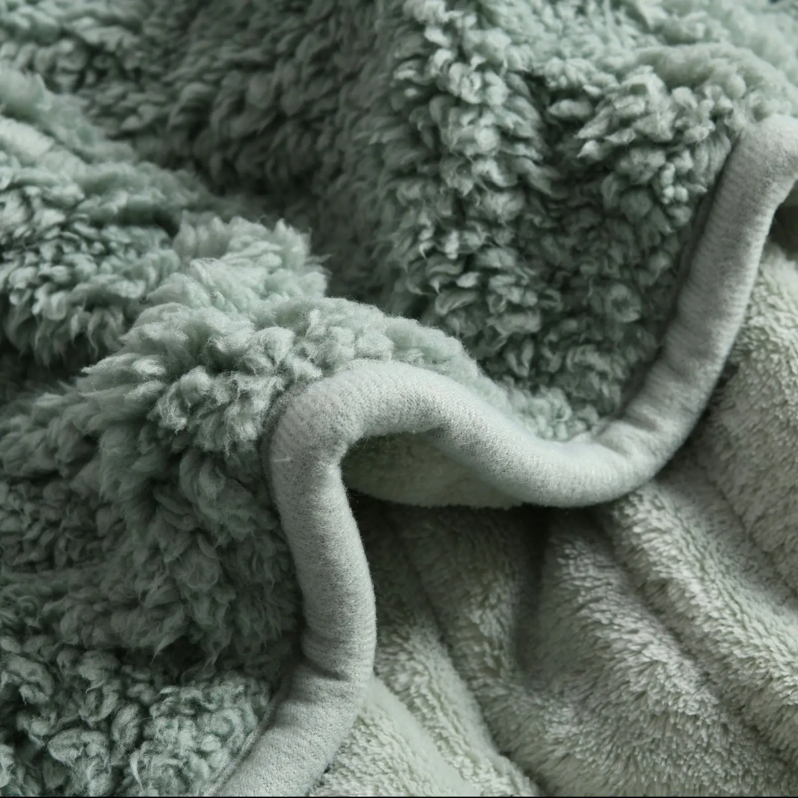 Dreamaker Reversible Sherpa & Coral Fleece Heated Throw Olive and Sage 160 x 120cm