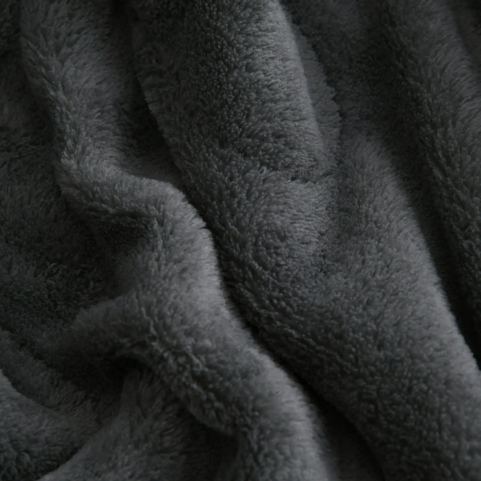 Dreamaker Coral Fleece Heated Throw Silver 200 x 180cm