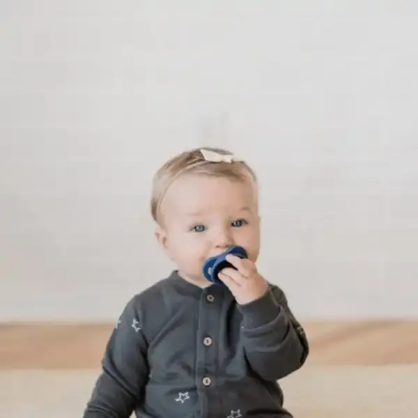 Doddle and Pop Pop &amp; Go Oh Happy Navy pacifier