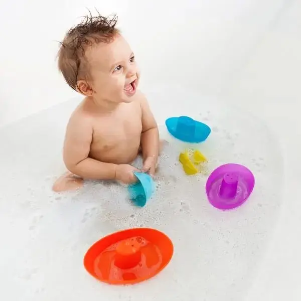 Boon Fleet Stacking Boats - Multicolor bath toy