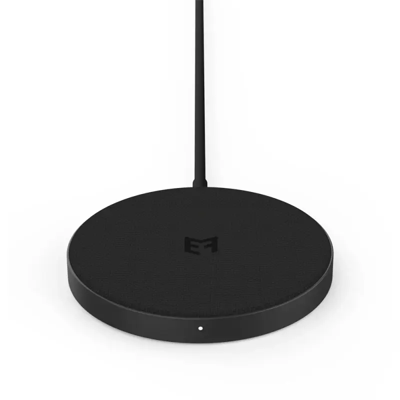 EFM FLUX 15W Wireless Charging Pad w/ 20W Wall Charger for iPhone 13/12 Charcoal