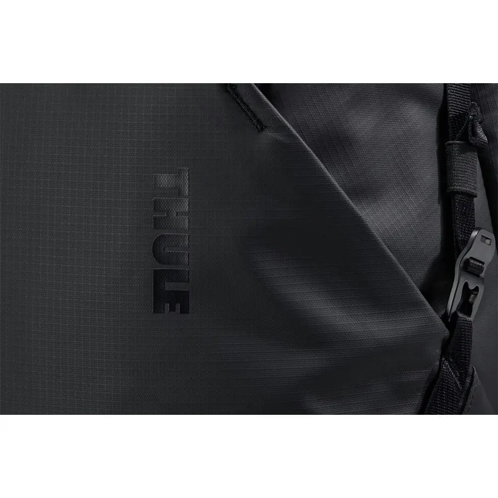 Thule 42cm Tact Fits 14" Laptop/Tablet Padded Backpack/Bag w/ RFID 16L Black