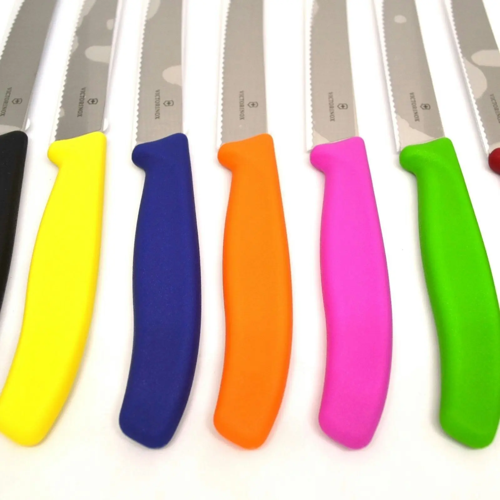 Victorinox STEAK AND TOMATO KNIFE 11cm WAVY EDGE - 7 COLOURS