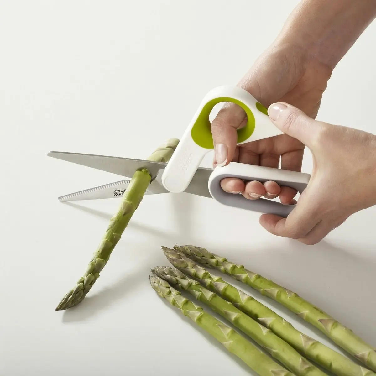 Joseph Joseph Powergrip Kitchen Scissors