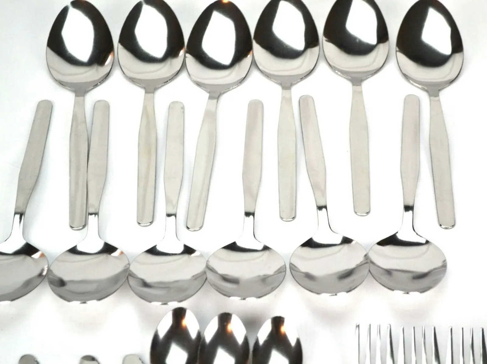 Trenton 96 Piece Bulk Buy Oslo Cutlery Set