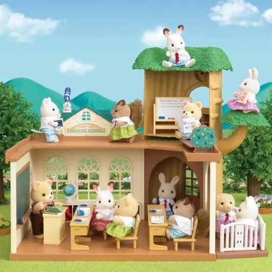 Sylvanian Families Country Tree School Gift Set