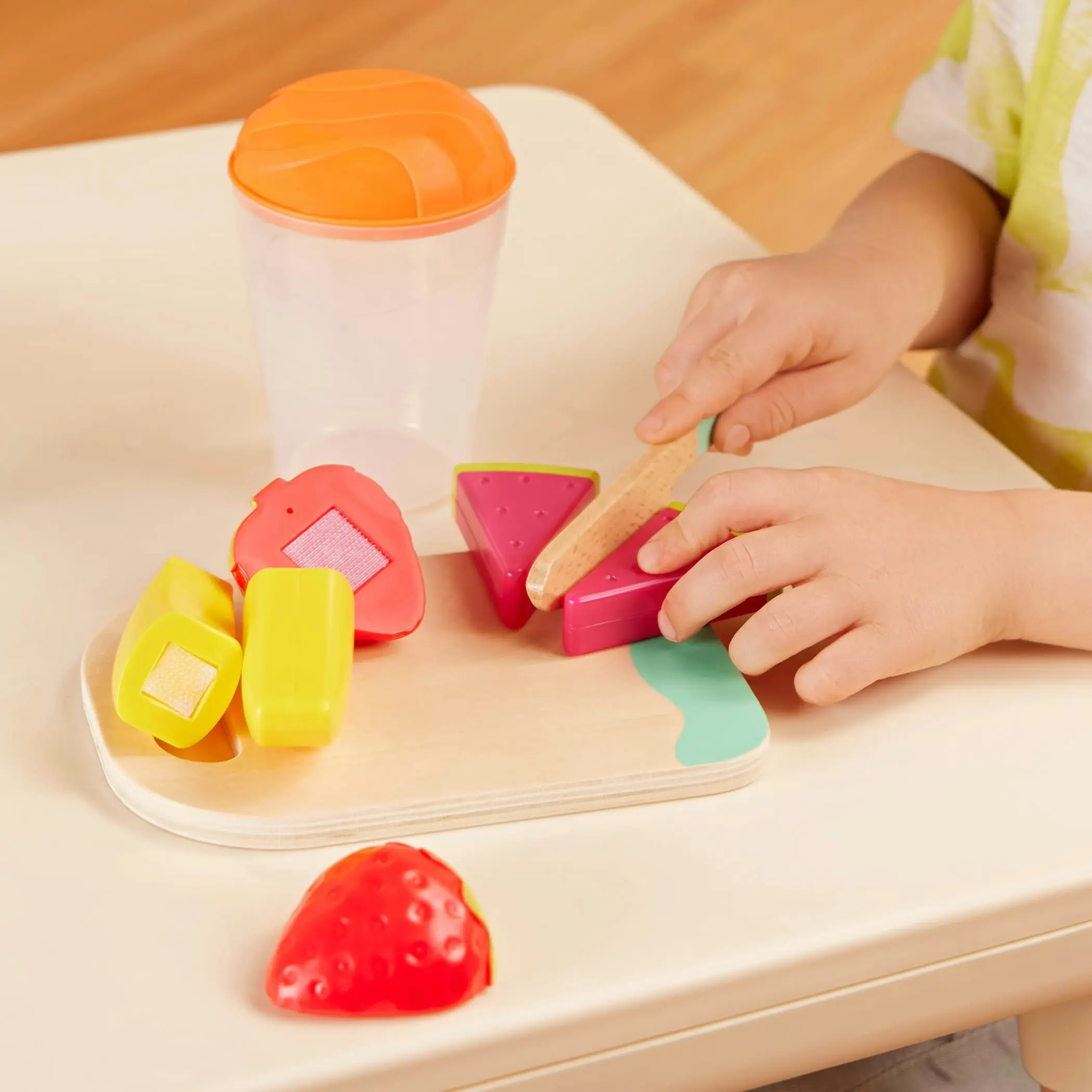 B. Mini Chef Fruity Smoothie Playset