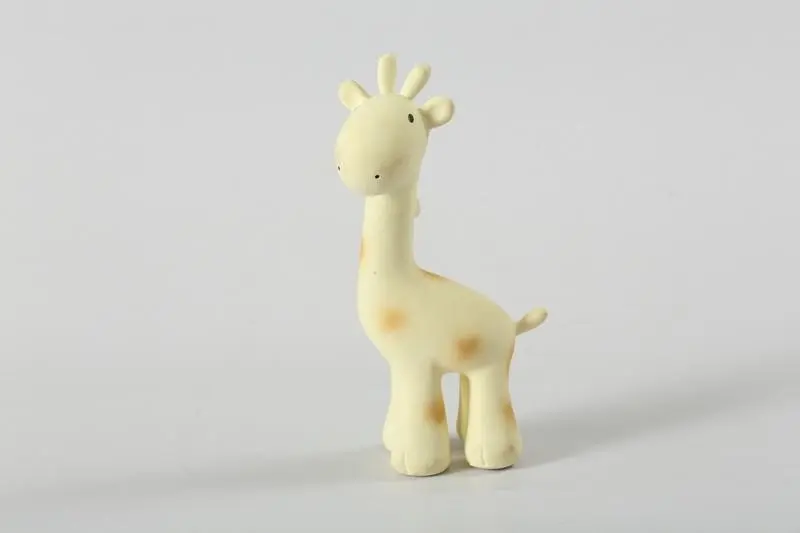 Tikiri Giraffe with Swing Tag