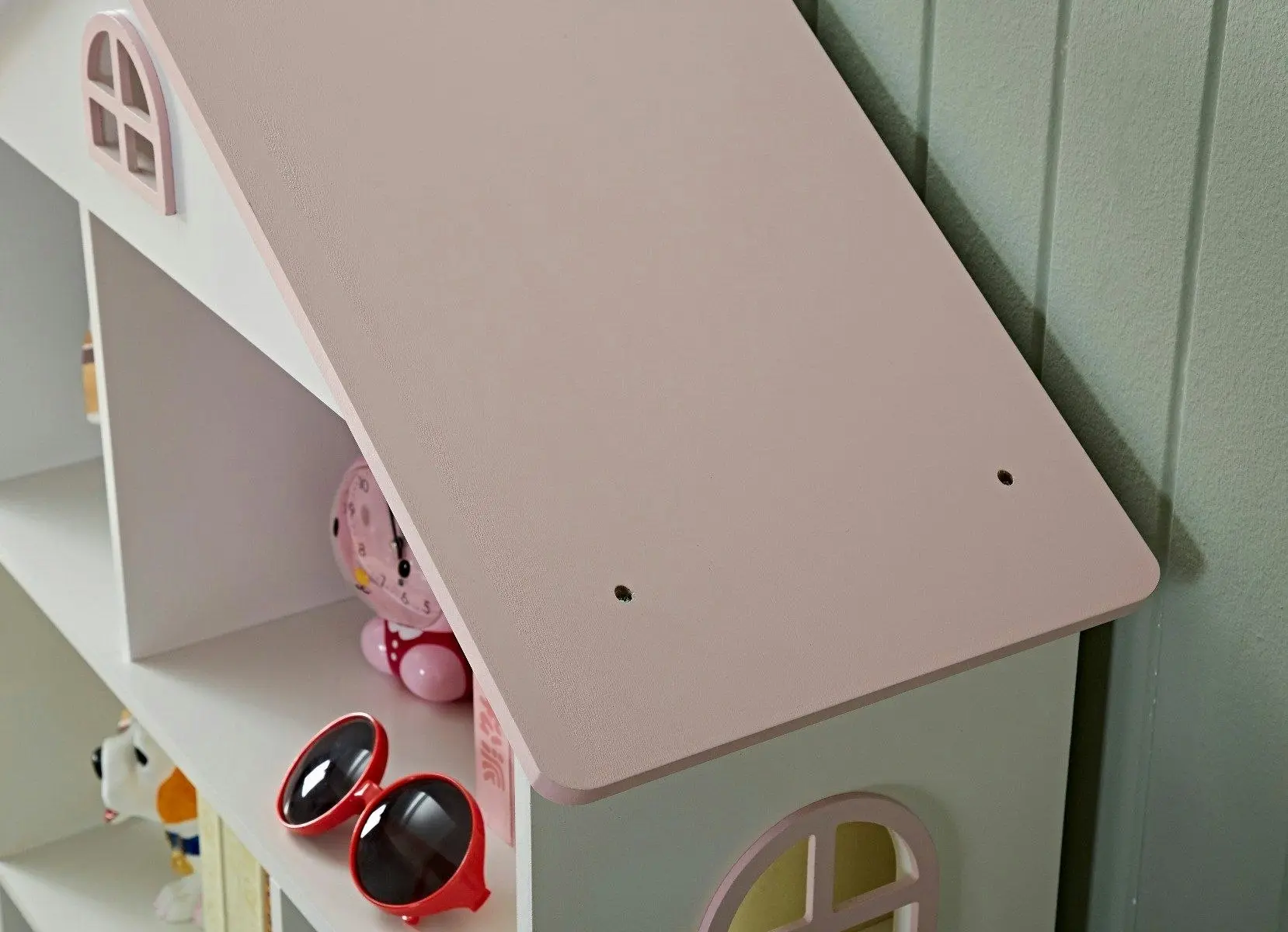 All 4 Kids Veronica Girls‘s Pink Roof Dollhouse Bookcase