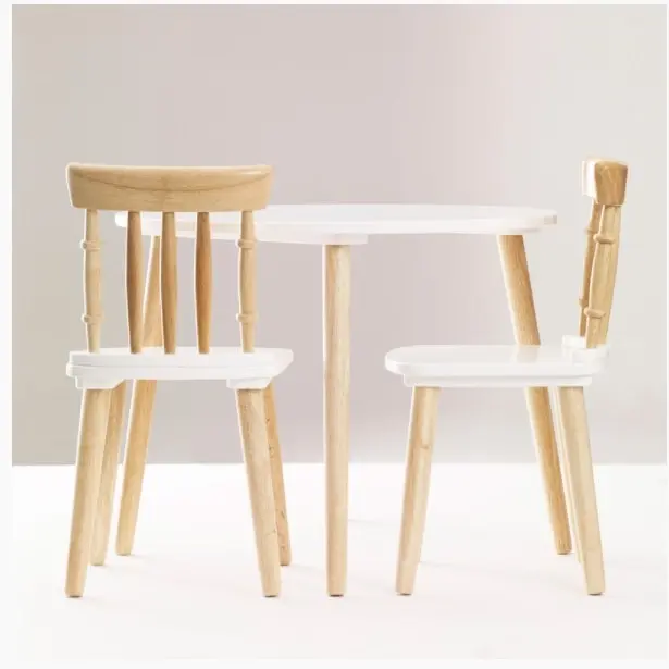 Le Toy Van Honeybake Spindle Table and 2 Chairs