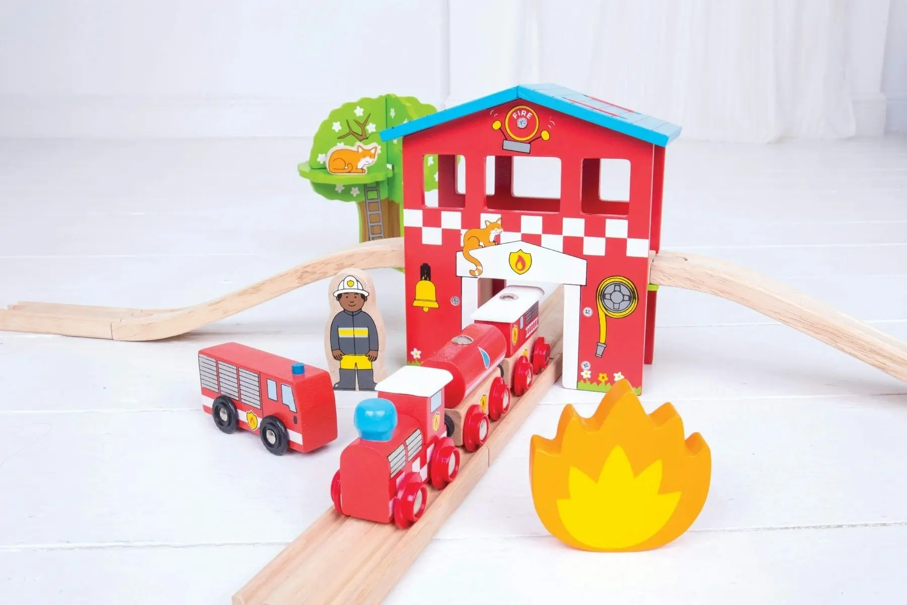 Bigjigs Rail Fire Station Train Set