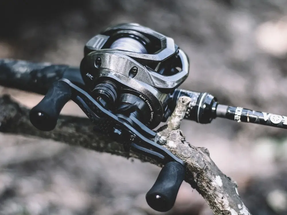 ATC Combat CF50 Low Profile Baitcasting Fishing Reel - 10 Bearing Baitcaster