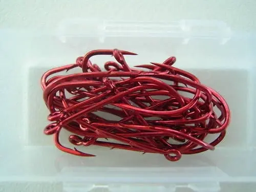 1 Box of Mustad 92668NPNR Red Baitholder Chemically Sharpened Fishing Hooks