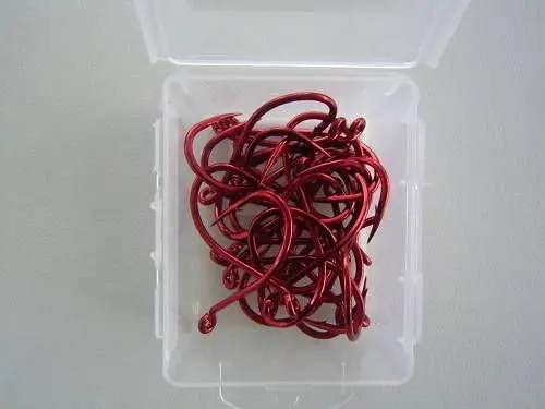 1 Box of Mustad 92554NPNR Big Red Chemically Sharpened Fishing Hooks