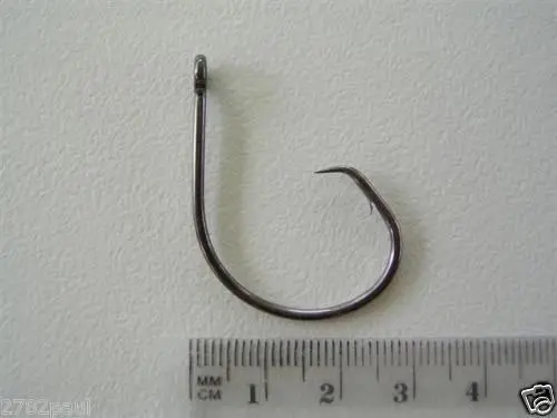 1 Packet of Mustad 39951NPBLN Demon Circle Light Chemically Sharp Fishing Hooks