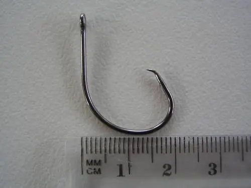 1 Packet of Mustad 39951NPBLN Demon Circle Light Chemically Sharp Fishing Hooks