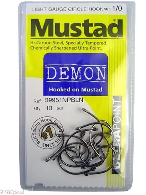 1 Packet of Mustad 39951NPBLN Demon Circle Light Chemically Sharp Fishing Hooks