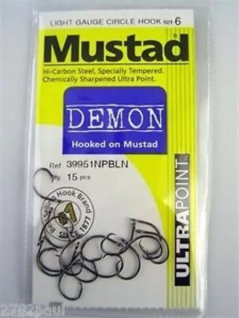 1 Packet of Mustad 39951NPBLN Demon Circle Light Chemically Sharp Fishing Hooks