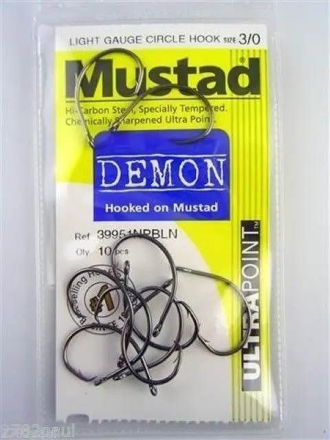 1 Packet of Mustad 39951NPBLN Demon Circle Light Chemically Sharp Fishing Hooks