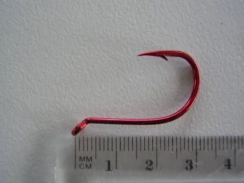 1 Packet of Mustad 92554NPNR Big Red Chemically Sharp Fishing Hooks