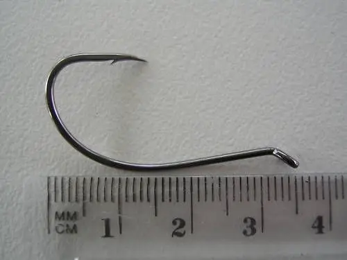 1 Packet of Mustad 92604NPBLN Penetrator Chemically Sharp Fishing Hooks