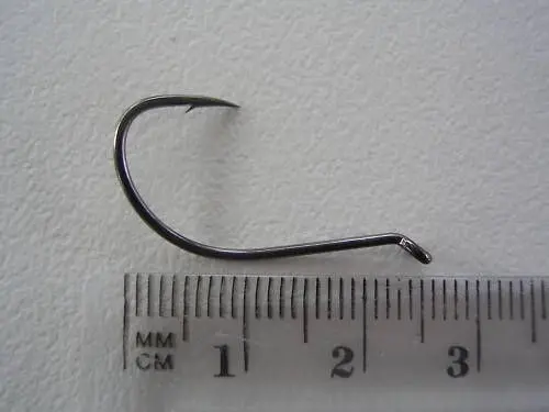 1 Packet of Mustad 92604NPBLN Penetrator Chemically Sharp Fishing Hooks