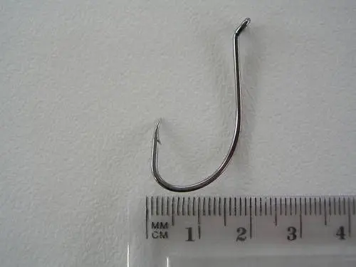 1 Packet of Mustad 92604NPBLN Penetrator Chemically Sharp Fishing Hooks