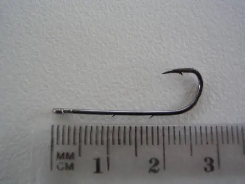 1 Packet of Mustad 92647NPBLN Long Baitholder Chemically Sharp Fishing Hooks