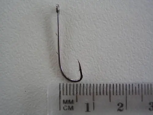 1 Packet of Mustad 92647NPBLN Long Baitholder Chemically Sharp Fishing Hooks