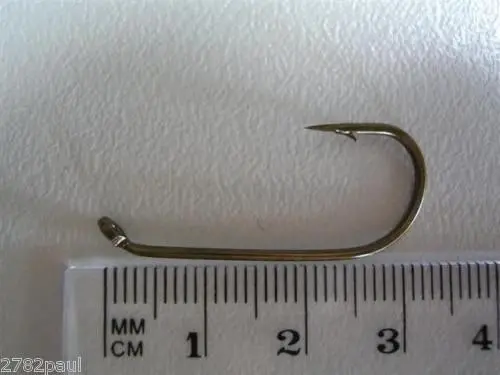 1 Packet of Surecatch French Bronzed Fishing Hooks