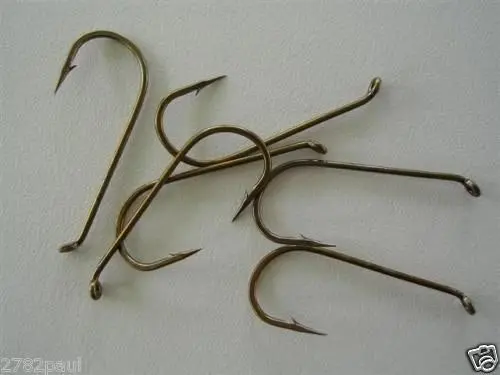 1 Packet of Surecatch French Bronzed Fishing Hooks