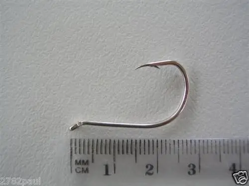 1 Packet of Surecatch Suicide Nickel Fishing Hooks