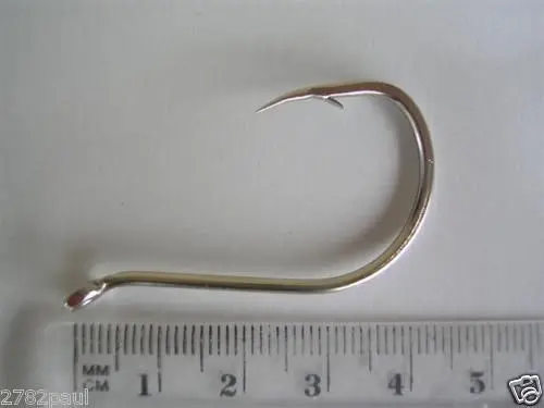 1 Packet of Surecatch Suicide Nickel Fishing Hooks